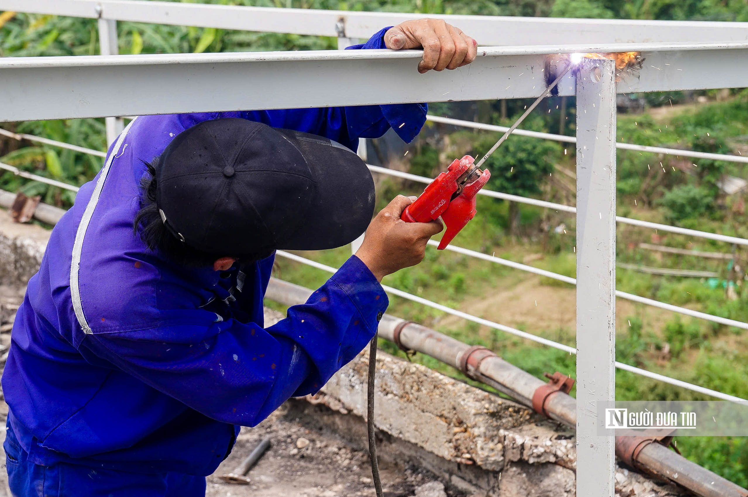 Cận cảnh sửa chửa cầu Long Biên - Ảnh 12.