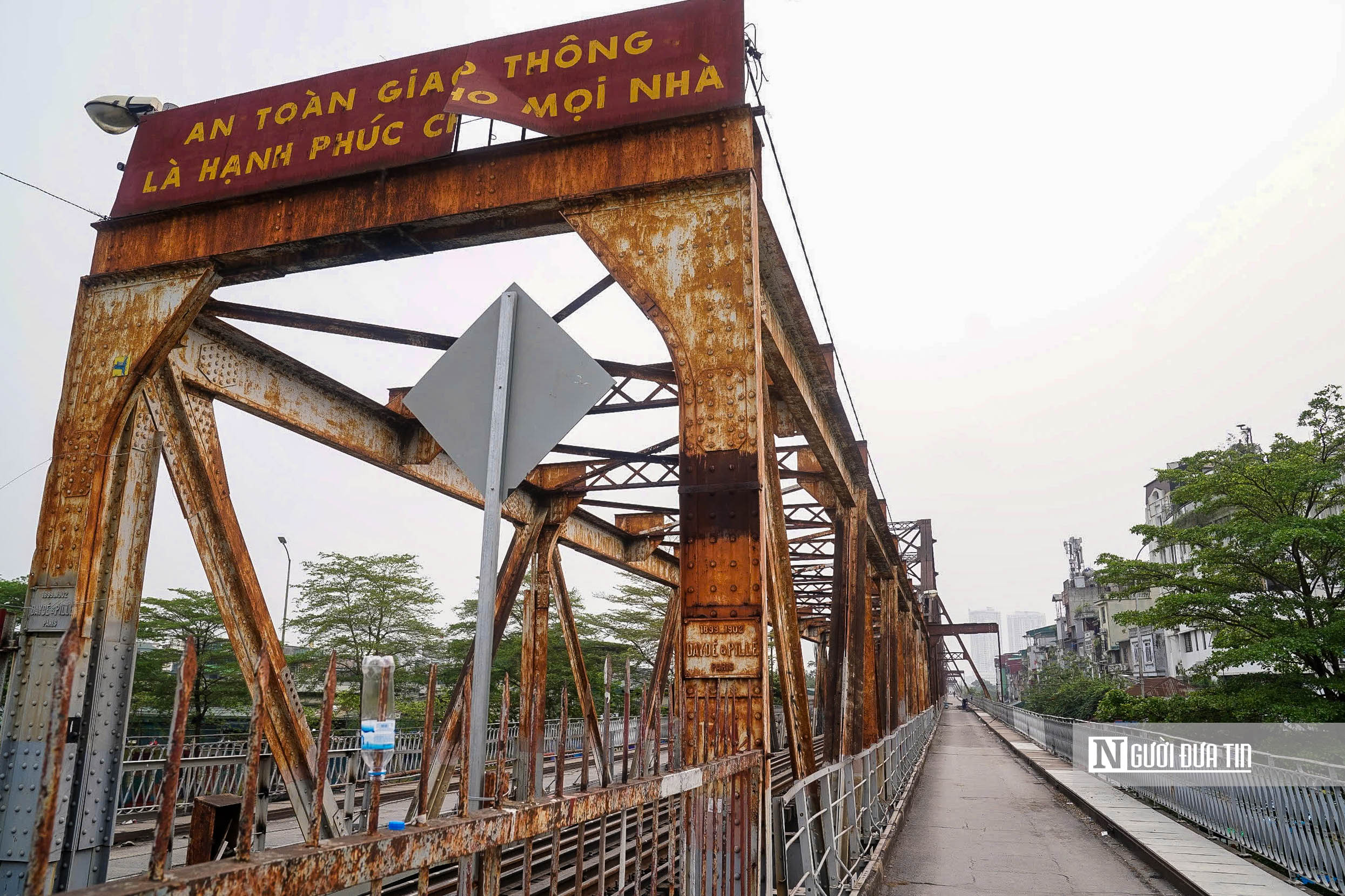 Cận cảnh sửa chửa cầu Long Biên - Ảnh 13.