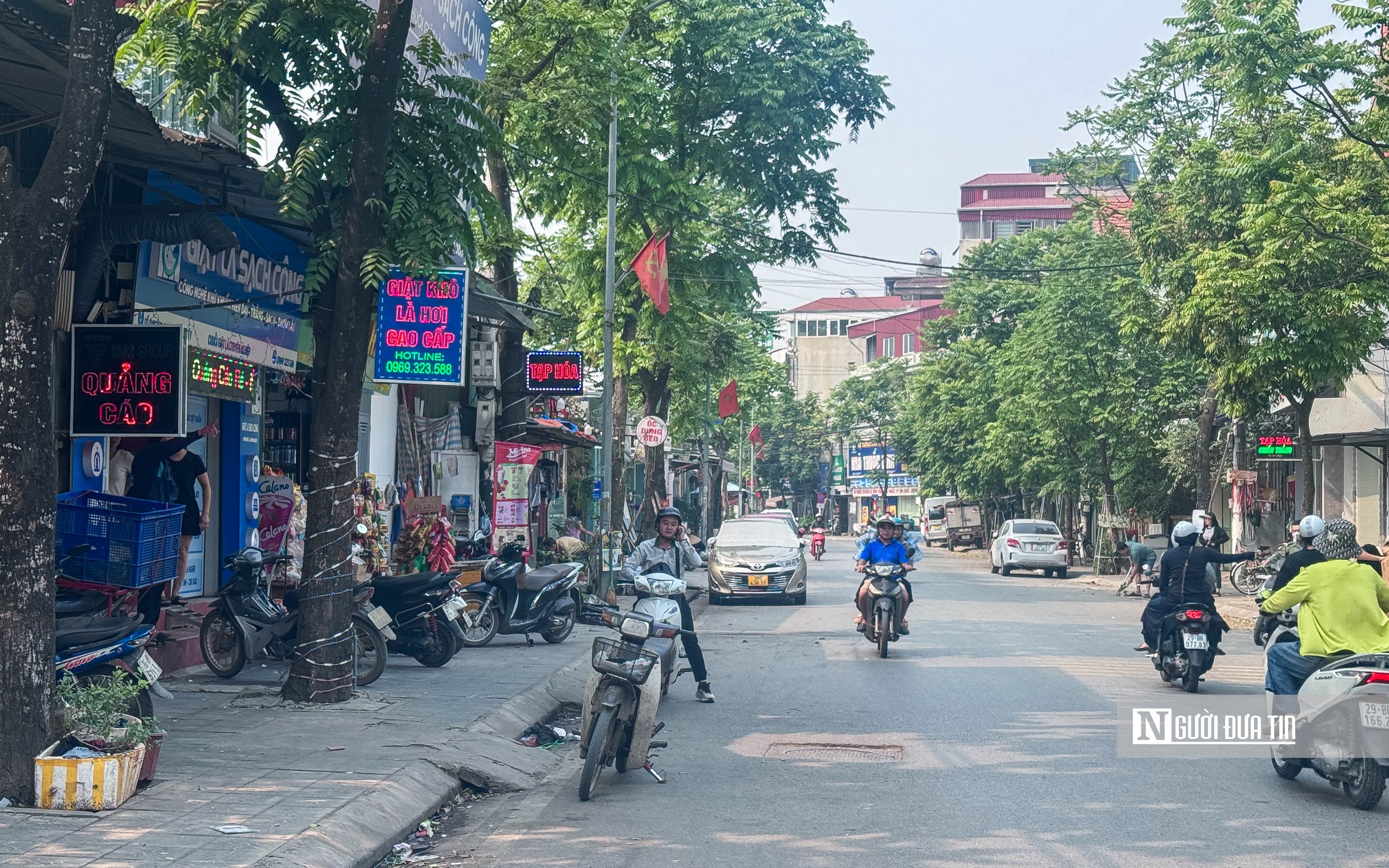 Công an Hà Nội kiên quyết lập lại trật tự đô thị- Ảnh 1. Công an Hà Nội kiên quyết lập lại trật tự đô thị- Ảnh 1.