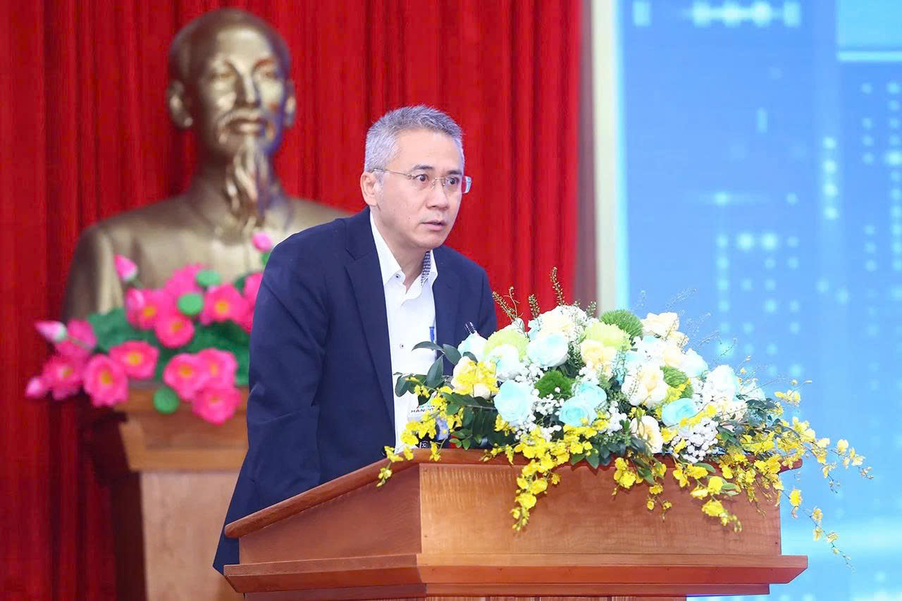 Tp.HCM chi 7.000 tỷ đồng/năm để miễn phí xe buýt: Có đáng hay không?- Ảnh 1.