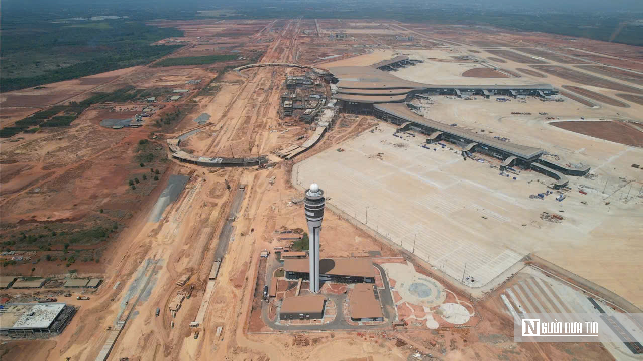 Th&aacute;p kh&ocirc;ng lưu Long Th&agrave;nh sẵn s&agrave;ng vận h&agrave;nh, &ldquo;khối &oacute;c&rdquo; si&ecirc;u s&acirc;n bay đ&atilde; th&agrave;nh h&igrave;nh- Ảnh 1.