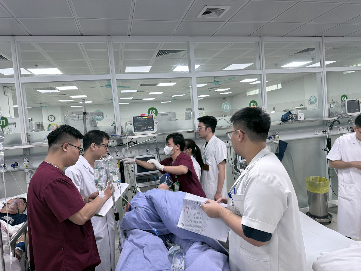 Hơn 83 nghìn người khám, cấp cứu trong ngày nghỉ lễ đầu tiên- Ảnh 1.