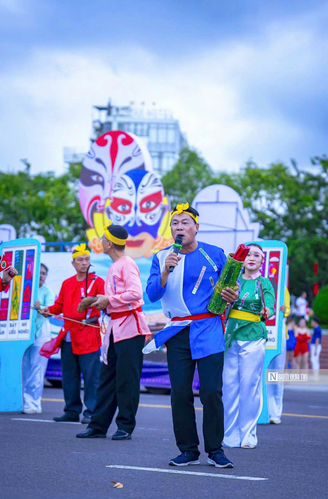 "Bệ ph&oacute;ng" Năm du lịch Quốc gia cho gia lai (Kỳ 2): K&iacute;ch hoạt "mỏ v&agrave;ng mềm"- Ảnh 17.