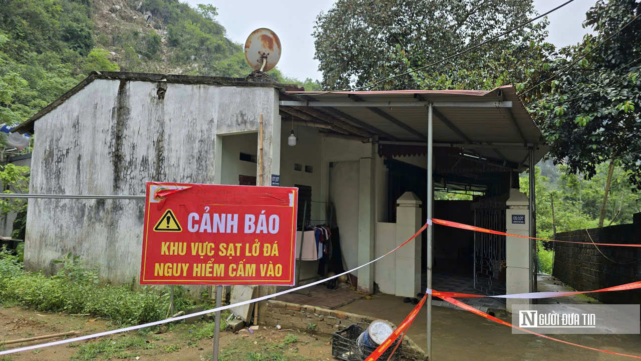 Người mẹ kể lại giây phút khối đá hàng chục tấn làm sập một phần ngôi nhà trong đêm- Ảnh 5.