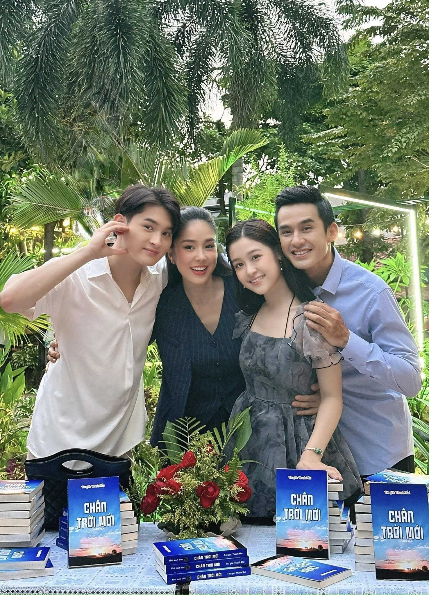 Diễn viên Lê Phương sau khi chia tay 2 vai diễn gây sốt màn ảnh nhỏ - Ảnh 5.