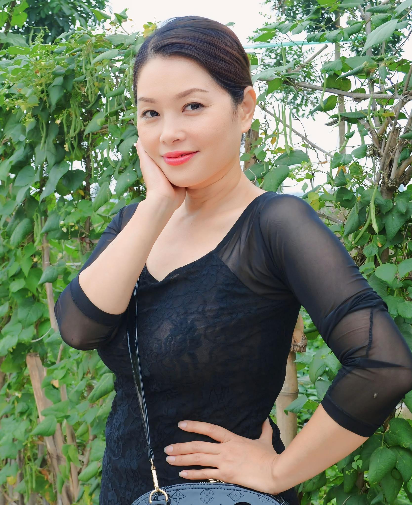 Nữ nghệ sĩ Thanh Tú: Chọn cách sống mạnh mẽ hơn sau biến cố sức khỏe và hôn nhân - Ảnh 8.