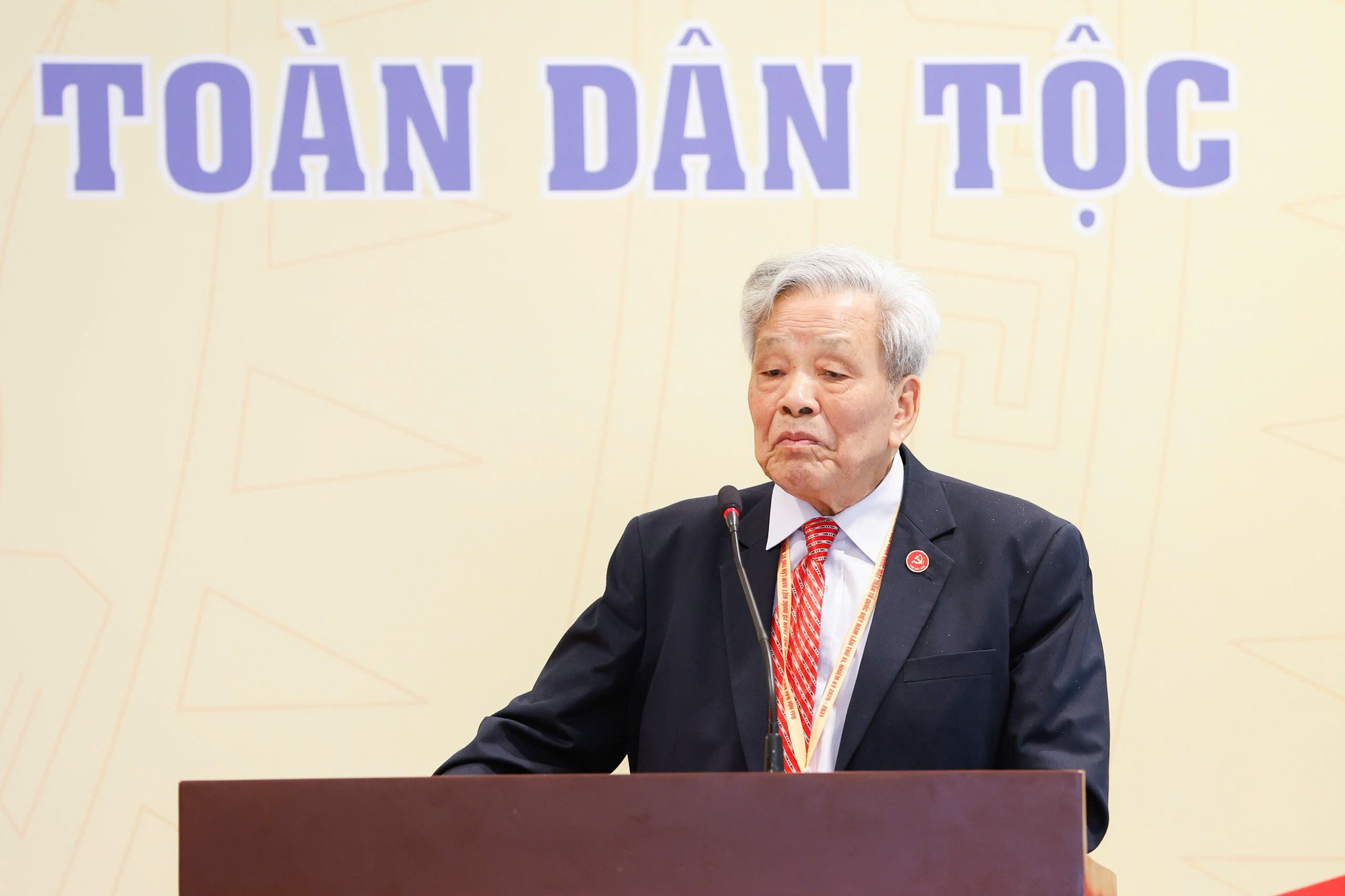 MTTQ Việt Nam cần lắng nghe nhân dân bằng trái tim, hành động và trách nhiệm- Ảnh 6.
