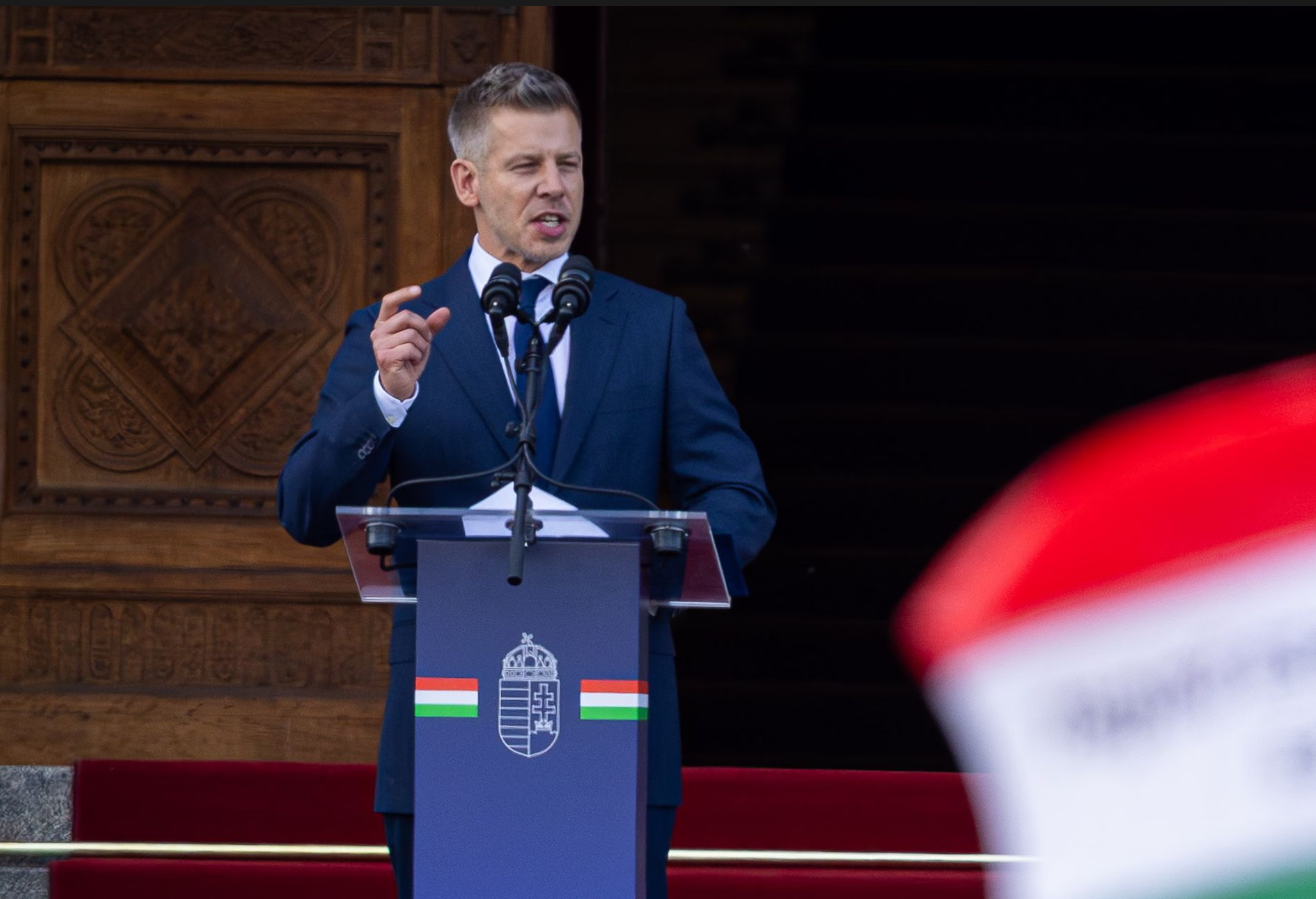 Thủ tướng Péter Magyar: “Vị trí của Hungary là ở châu Âu” - Ảnh 1.