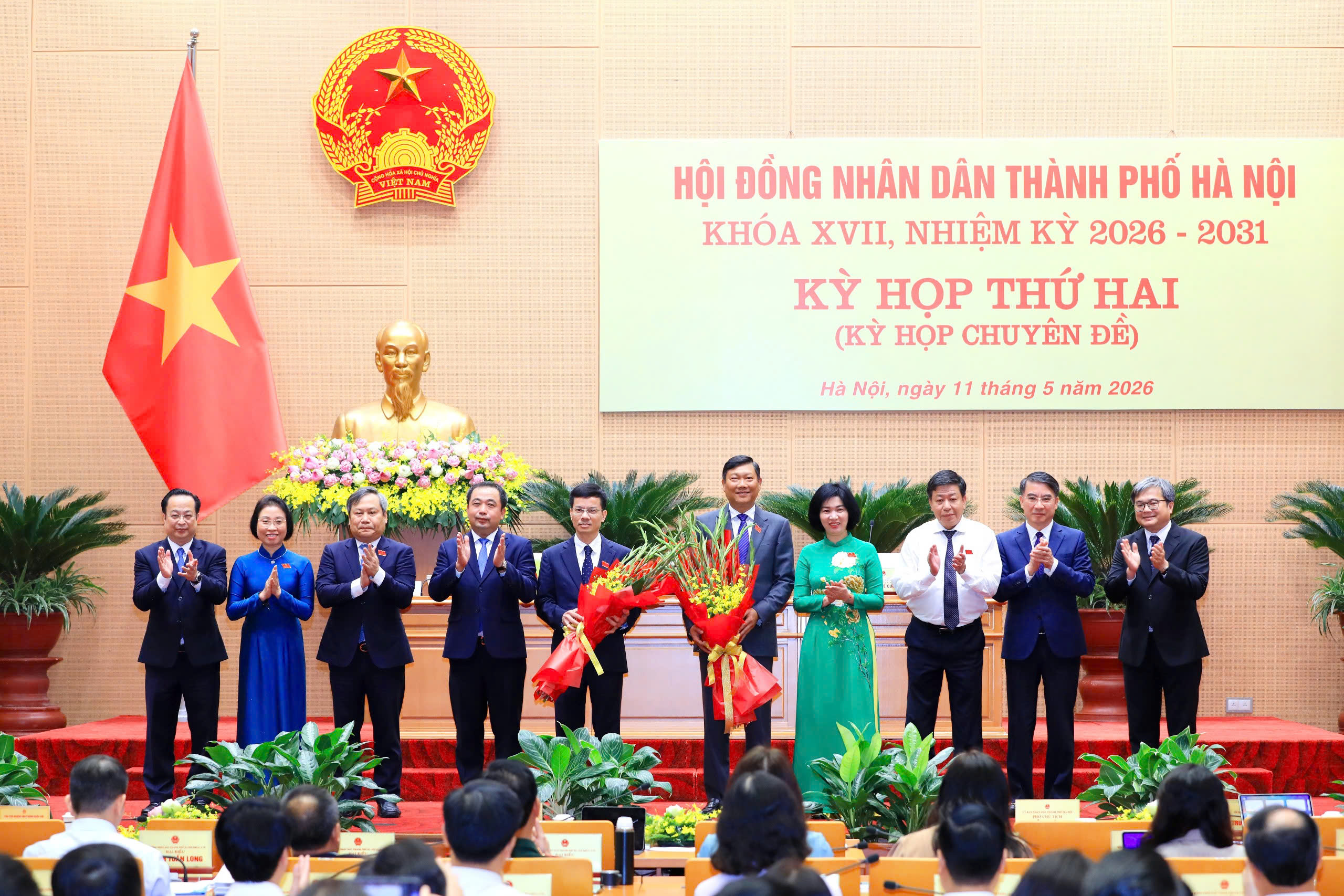 Hà Nội có 2 tân Phó Chủ tịch UBND Thành phố - Ảnh 3.