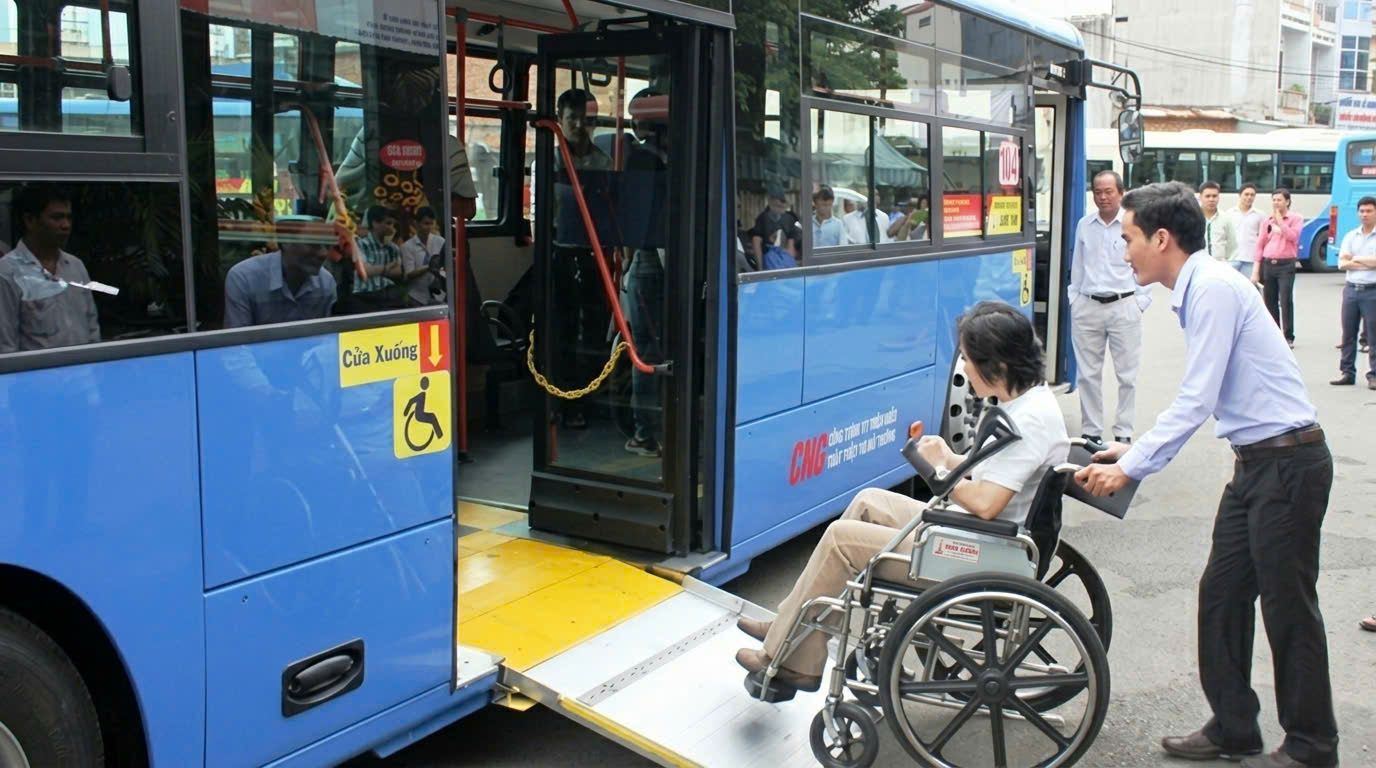 Tây Ninh: Người khuyết tật chờ gì từ những chuyến xe buýt tương lai? - Ảnh 4.