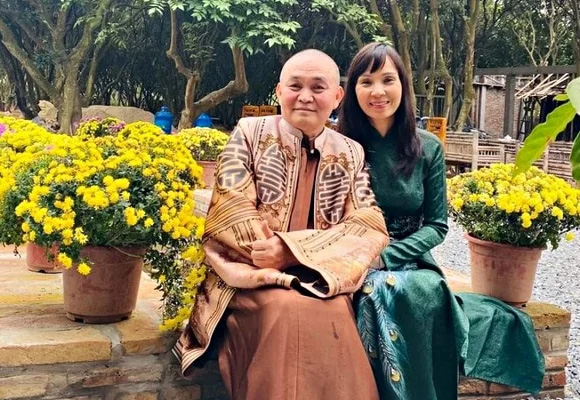 Nghệ sĩ Xu&acirc;n Hinh "c&atilde;i vợ": X&aacute;ch vali, bỏ đi khỏi nh&agrave;? - Ảnh 2.