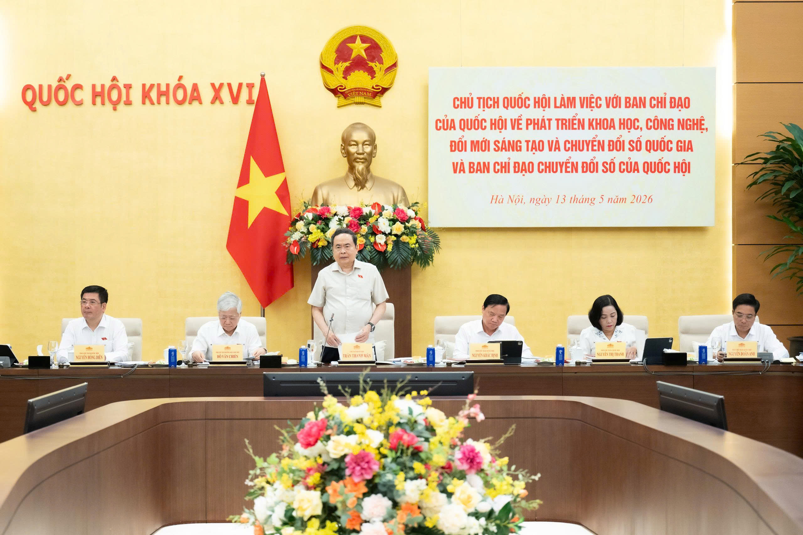 AI cần được tích hợp vào các quy trình nghiệp vụ trọng tâm của Quốc hội - Ảnh 1.