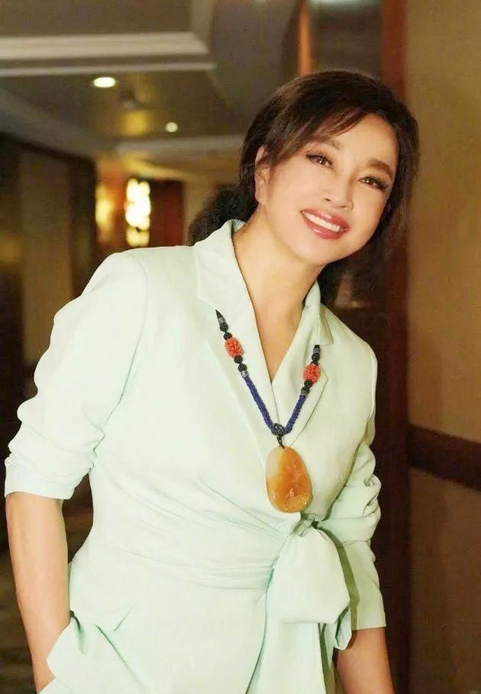 Nữ diễn viên là