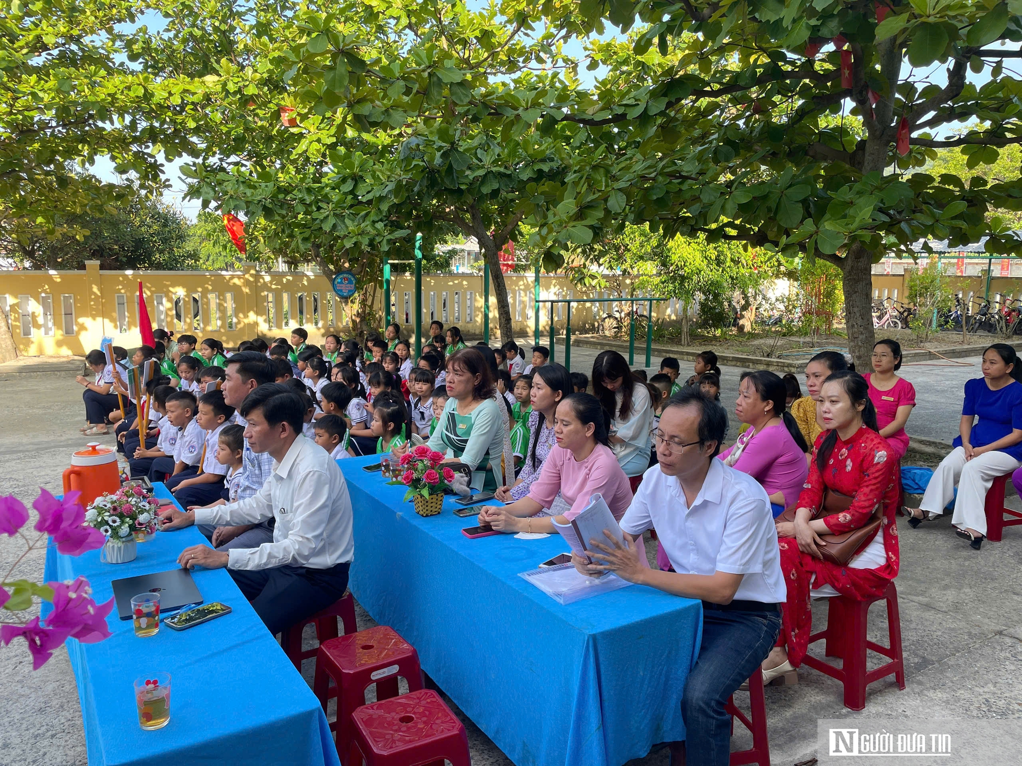 Đưa pháp luật học đường đến học sinh xã đảo ở Đà Nẵng- Ảnh 5. Đưa pháp luật học đường đến học sinh xã đảo ở Đà Nẵng- Ảnh 5.