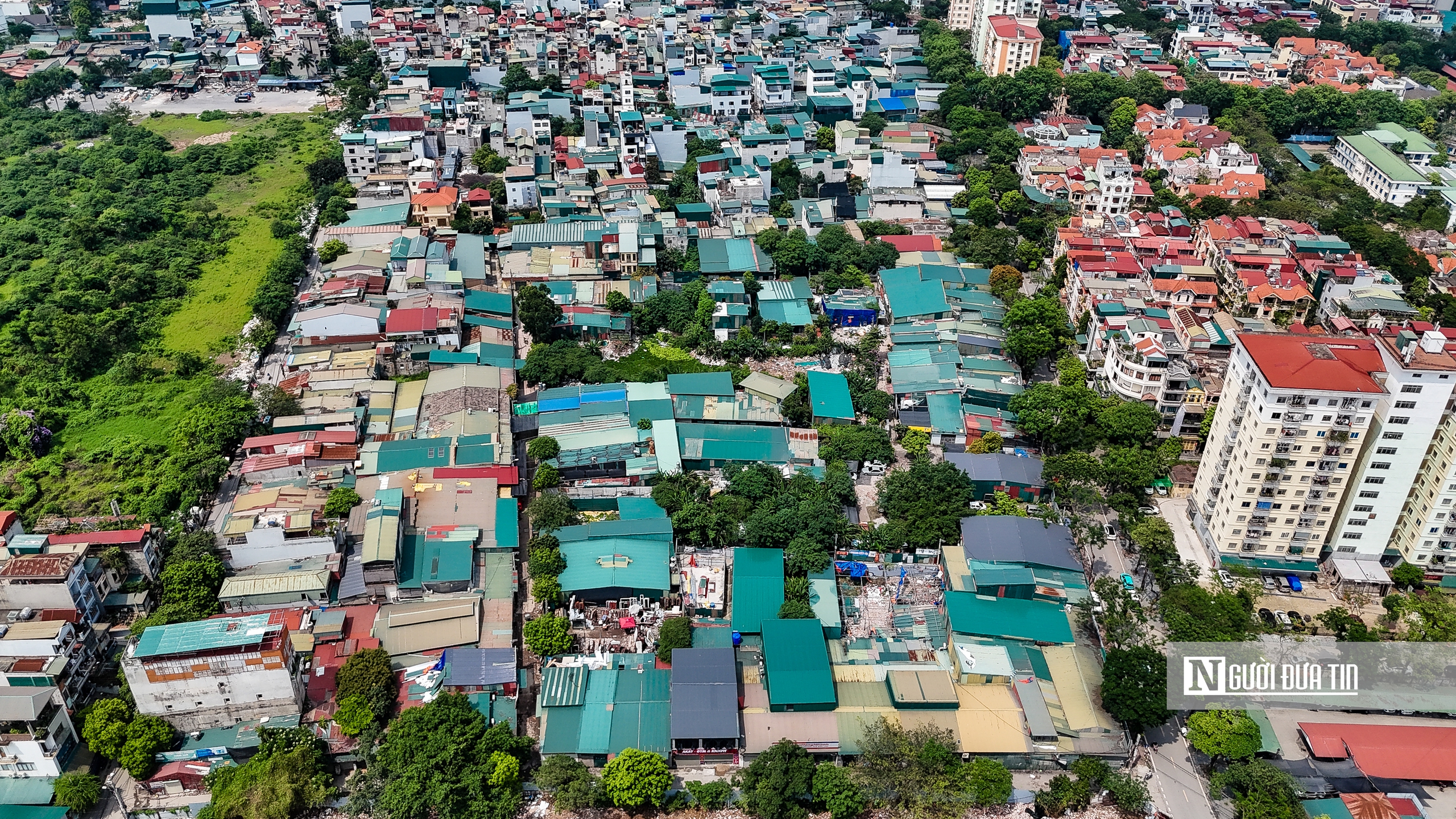 Loạt nhà xưởng "bức tử" các hồ ở Hà Nội sắp bị kiểm tra- Ảnh 2. Loạt nhà xưởng "bức tử" các hồ ở Hà Nội sắp bị kiểm tra- Ảnh 2.