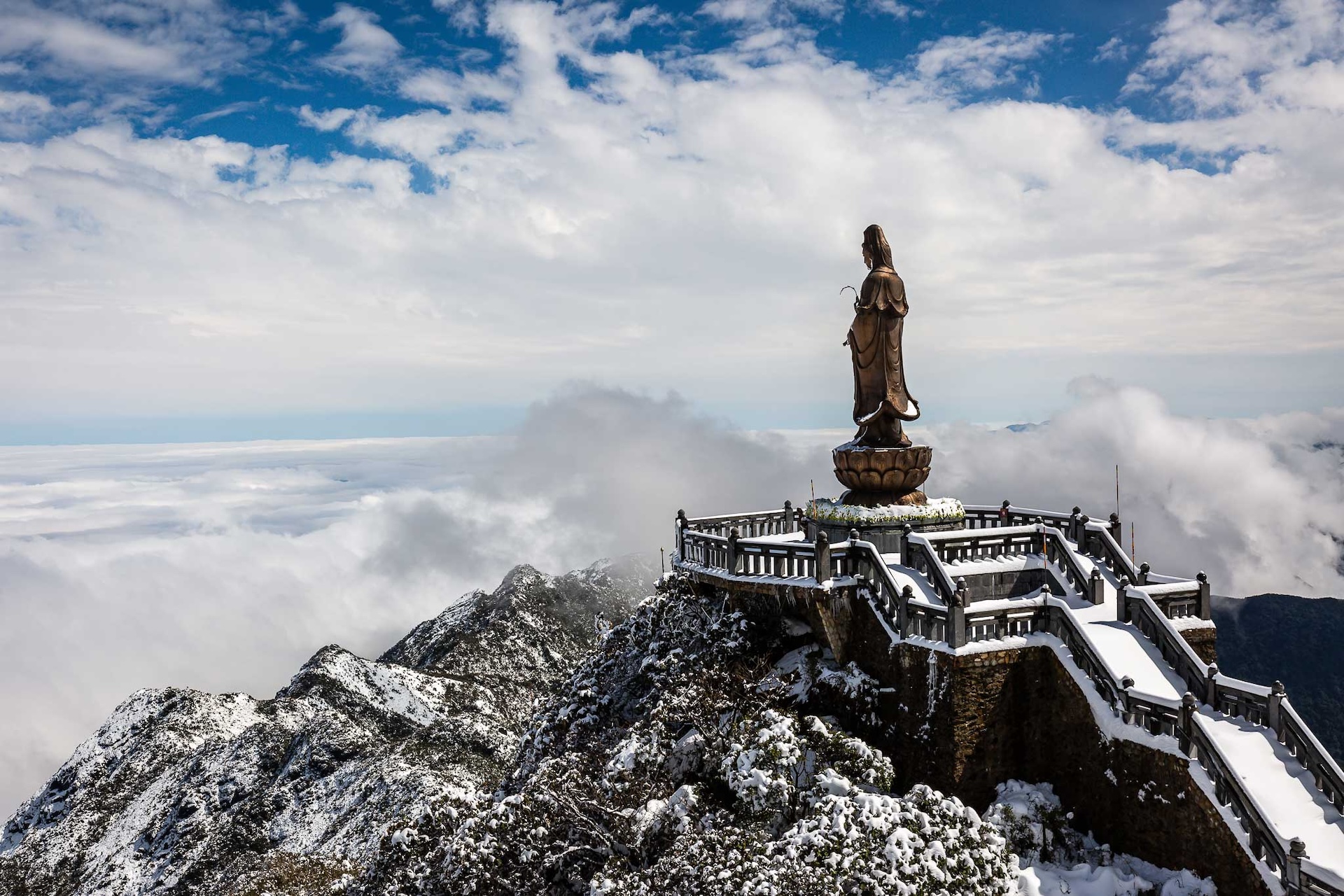 “Gói ghém” văn hóa trong các sản phẩm du lịch, bất ngờ với cách Sun Group làm điều này tại Sun World 3 miền?  - Ảnh 1.