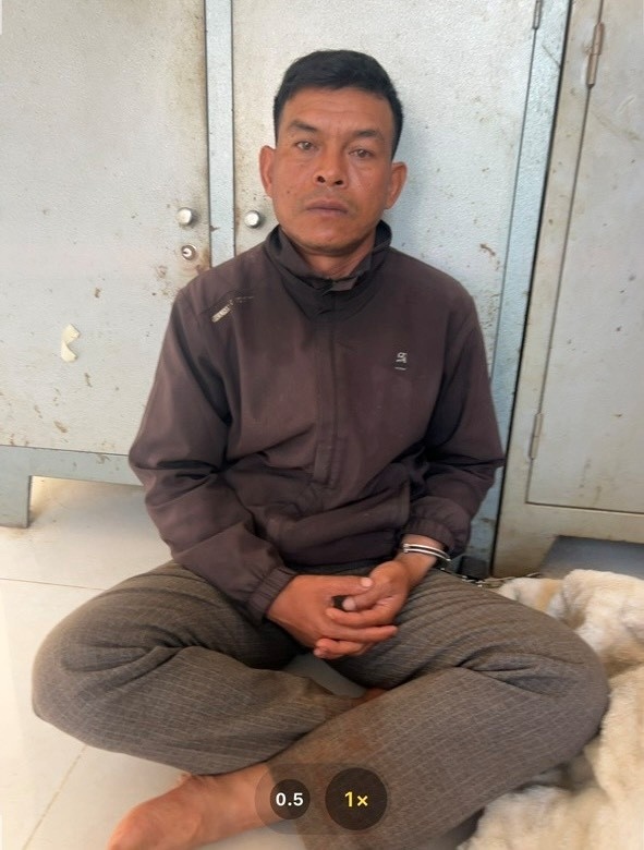 Dựng m&agrave;n kịch tinh vi "thi&ecirc;n thạch l&agrave;m vỡ k&iacute;nh, đ&ocirc;ng thủy ng&acirc;n" - Ảnh 2.