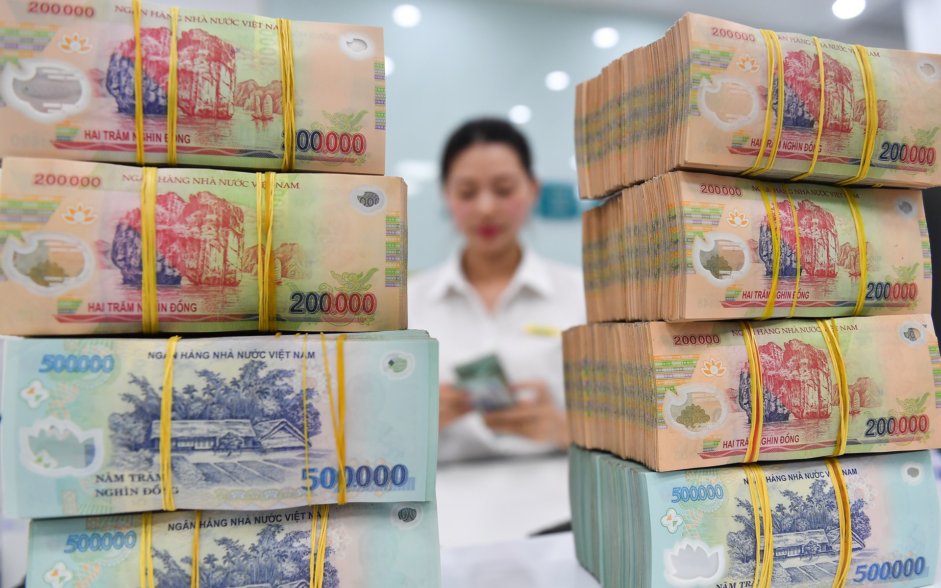 Gần 4.200 tỷ đồng chi trả lương hưu, trợ cấp BHXH tháng 6, ai cũng nên biết - Ảnh 2.