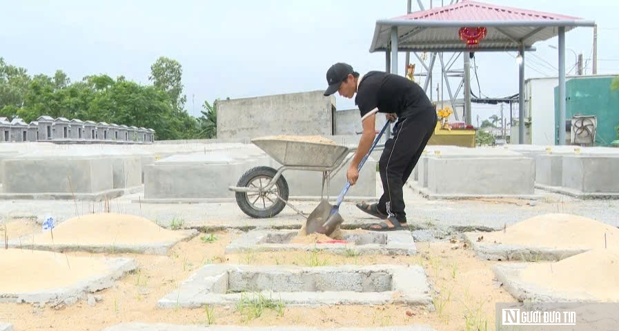 Người đàn ông cất bốc, quy tập hàng trăm ngôi mộ vô chủ ở Quảng Trị- Ảnh 5.