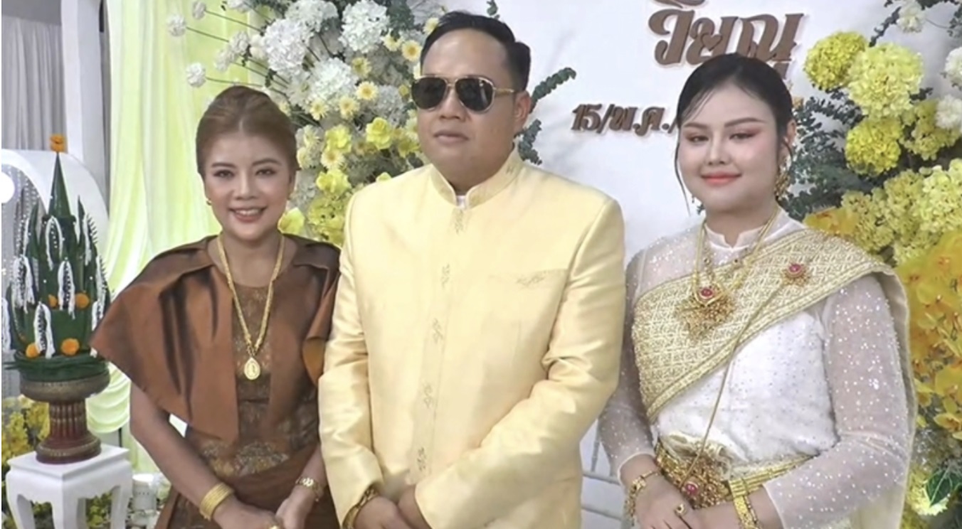 Vợ cả dẫn đầu đoàn rước dâu, cưới thêm vợ 2 cho chồng gây chú ý- Ảnh 3.