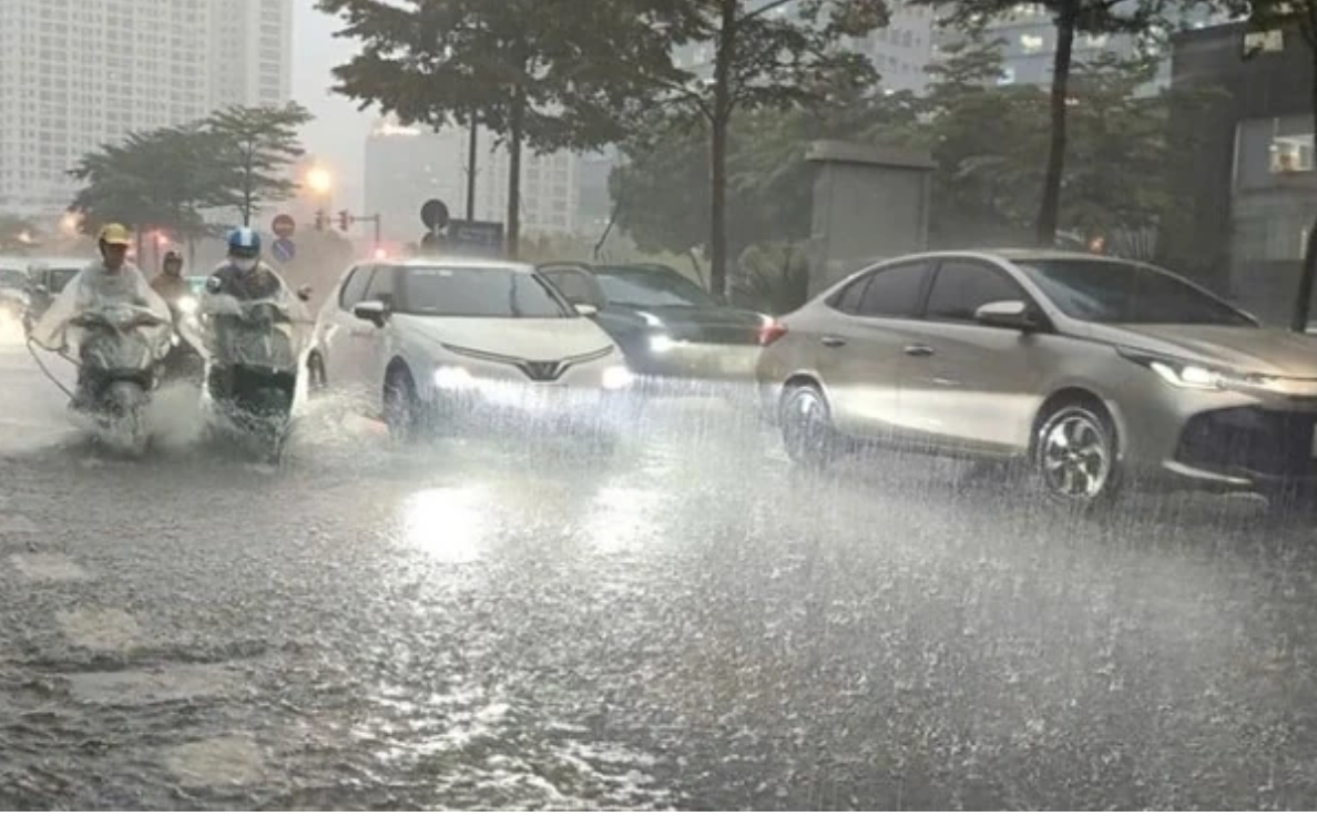 Dự báo thời tiết 18/5: Miền Bắc đón mưa rất to, cảnh báo thời tiết nguy hiểm- Ảnh 1.