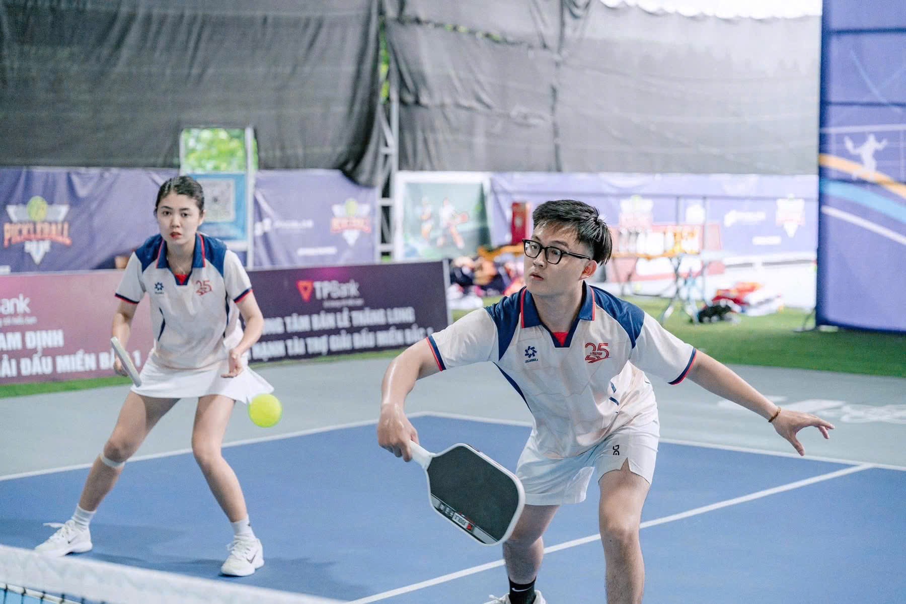 Đoàn Thanh niên Hội Luật gia Việt Nam dẫn đầu thành tích tại Giải Pickleball Thanh niên “Đại đoàn kết”- Ảnh 4. Đoàn Thanh niên Hội Luật gia Việt Nam dẫn đầu thành tích tại Giải Pickleball Thanh niên “Đại đoàn kết”- Ảnh 4.