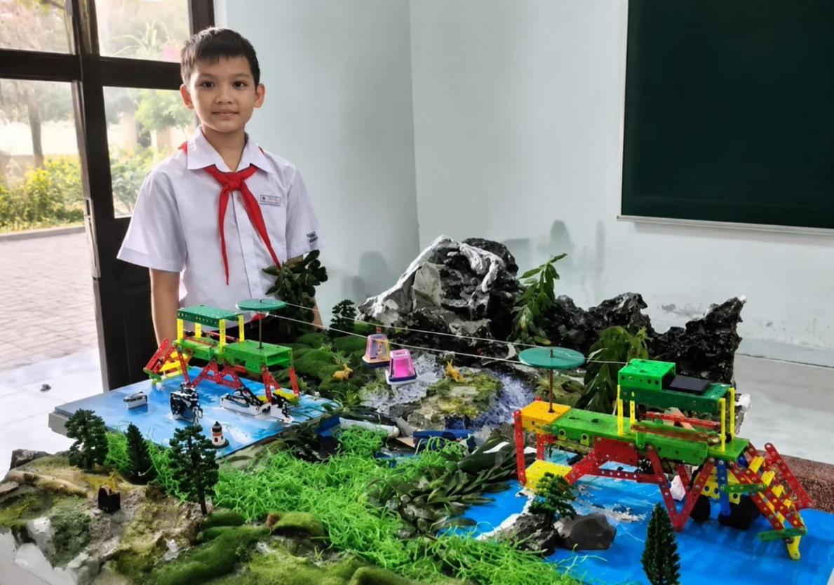 Khơi dậy đam mê sáng tạo trong hành trình "Tìm kiếm Kĩ sư nhí"- Ảnh 1. Khơi dậy đam mê sáng tạo trong hành trình "Tìm kiếm Kĩ sư nhí"- Ảnh 1.