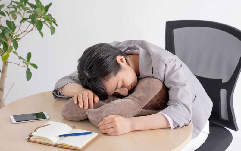 Lợi ích và lưu ý khi ngủ trưa đúng cách