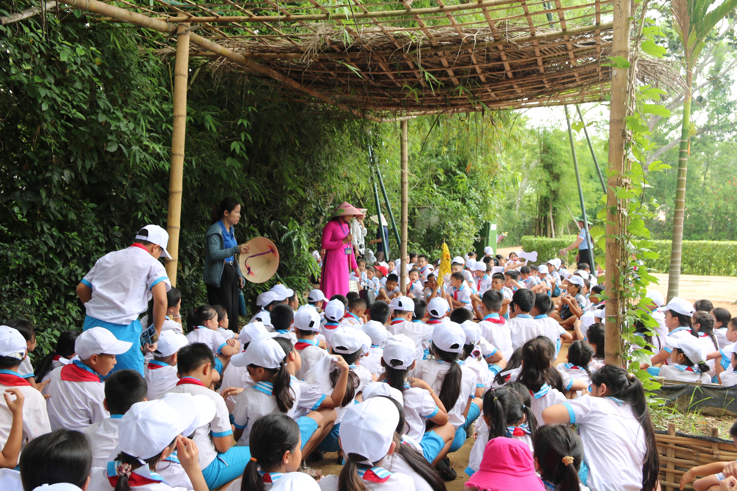 Về thăm quê hương Bác Hồ lần nào cũng bồi hồi, xúc động- Ảnh 10. Về thăm quê hương Bác Hồ lần nào cũng bồi hồi, xúc động- Ảnh 10.