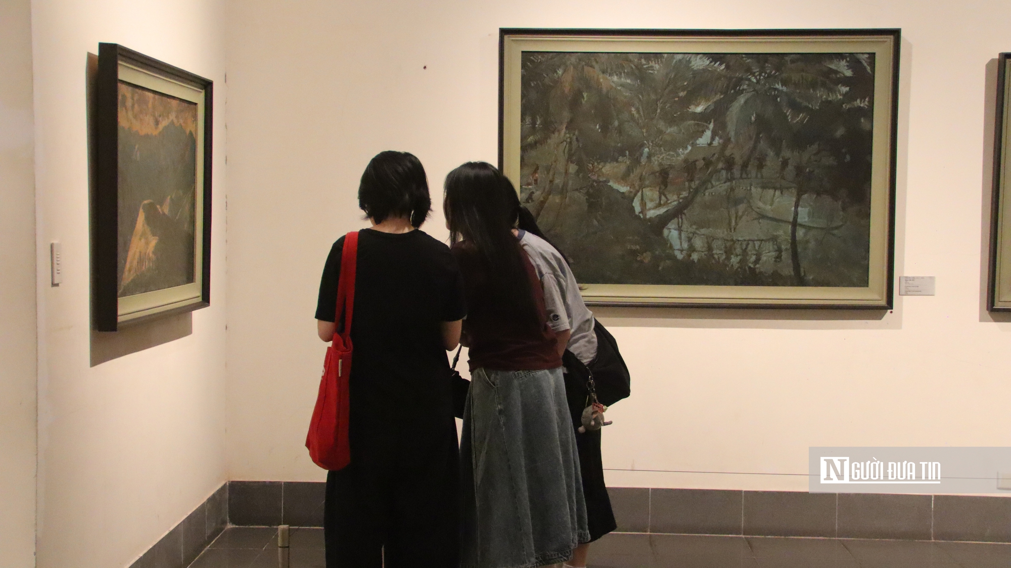 Giới trẻ Hà Nội hào hứng khám phá di sản trong Ngày Quốc tế bảo tàng- Ảnh 6.