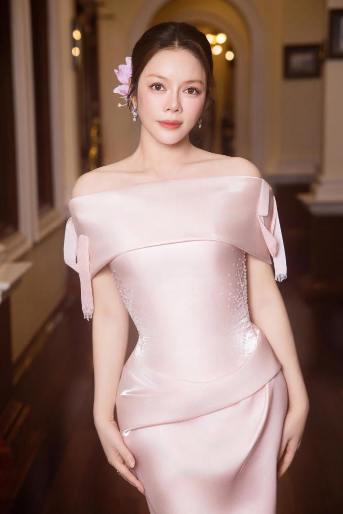 Nữ diễn viên dự Cannes nhiều bậc nhất showbiz Việt: Chi 50 tỷ và mang 43 bộ váy đi thảm đỏ- Ảnh 1.