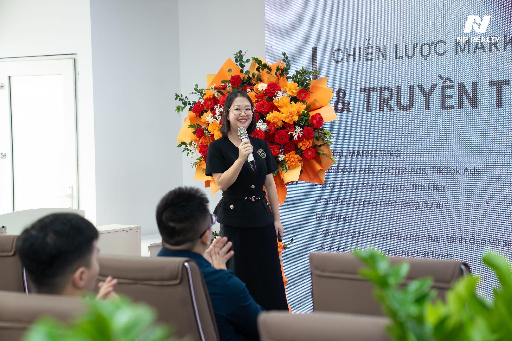 Trang Luxia - Nữ CEO 9X tiên phong đưa AI vào đầu tư bất động sản tại Việt Nam - Ảnh 1.