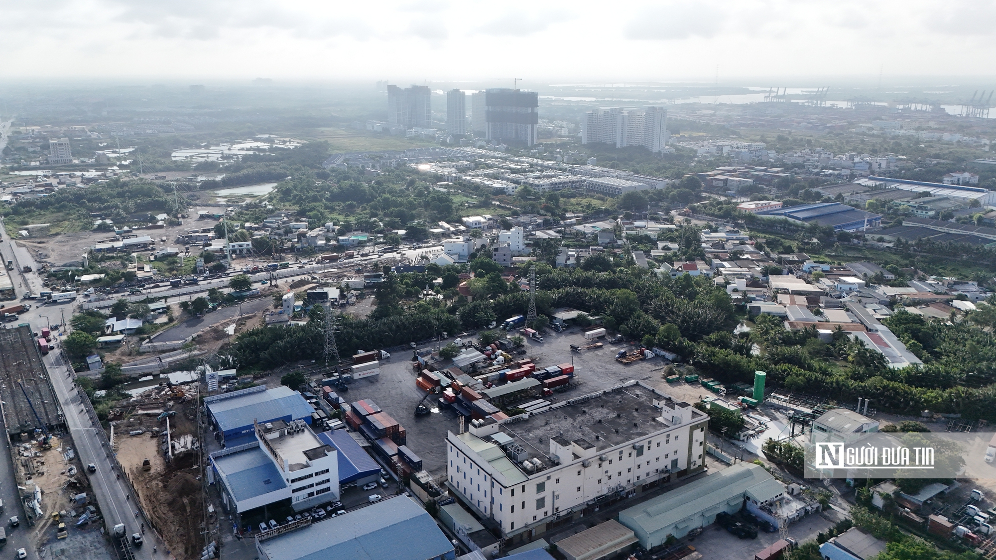 N&uacute;t giao 4 tầng lớn bậc nhất Tp.HCM vẫn dang dở v&igrave; chưa giải tỏa xong mặt bằng - Ảnh 4.