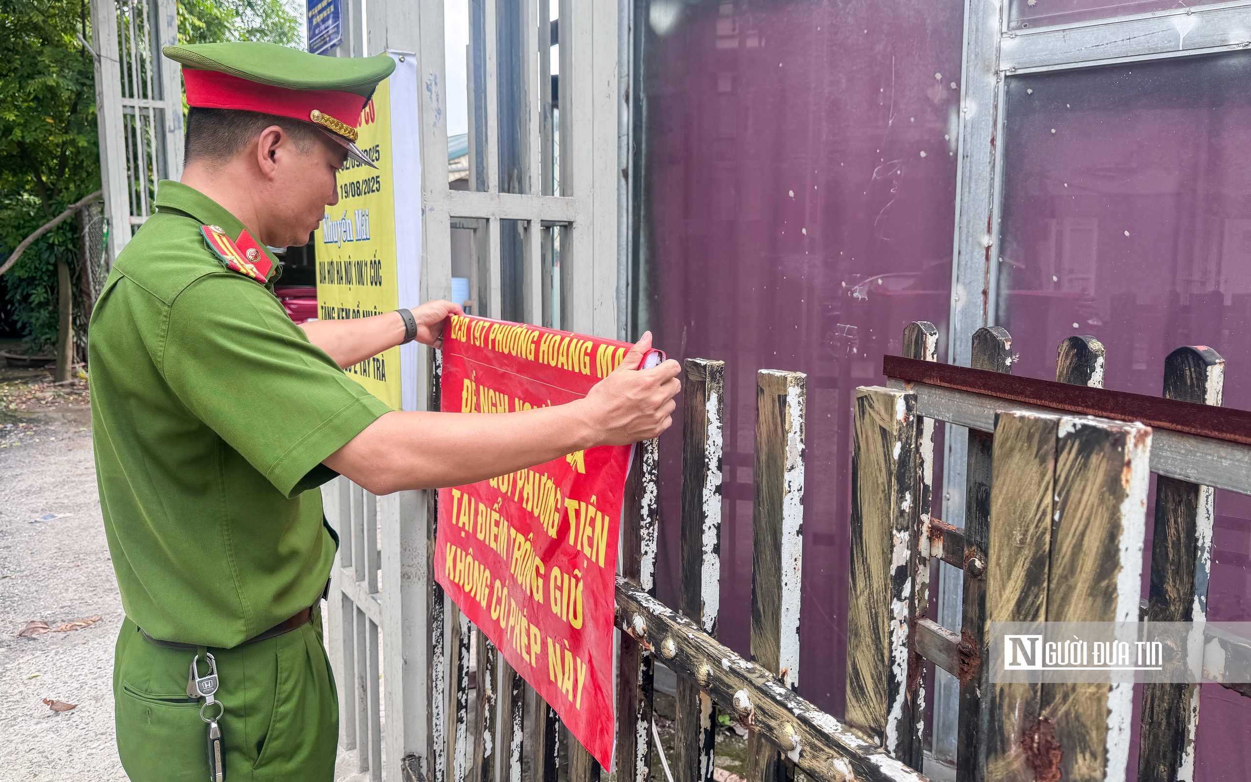 Hà Nội: Xử lý dứt điểm các bãi trông giữ phương tiện không phép- Ảnh 13. Hà Nội: Xử lý dứt điểm các bãi trông giữ phương tiện không phép- Ảnh 13.