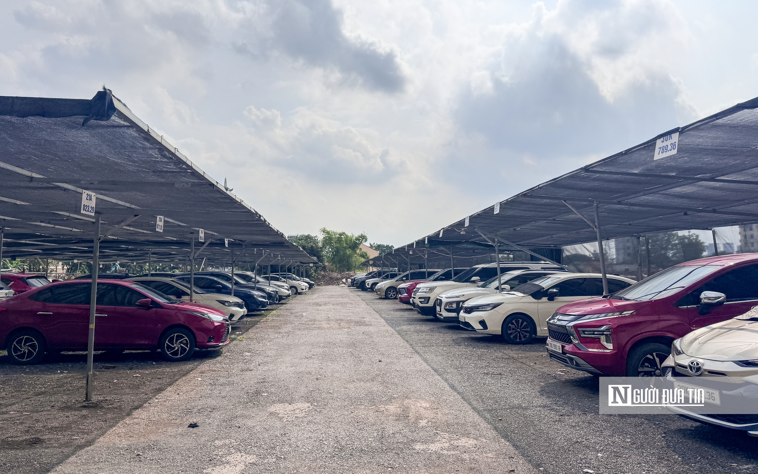 Hà Nội: Xử lý dứt điểm các bãi trông giữ phương tiện không phép- Ảnh 3. Hà Nội: Xử lý dứt điểm các bãi trông giữ phương tiện không phép- Ảnh 3.