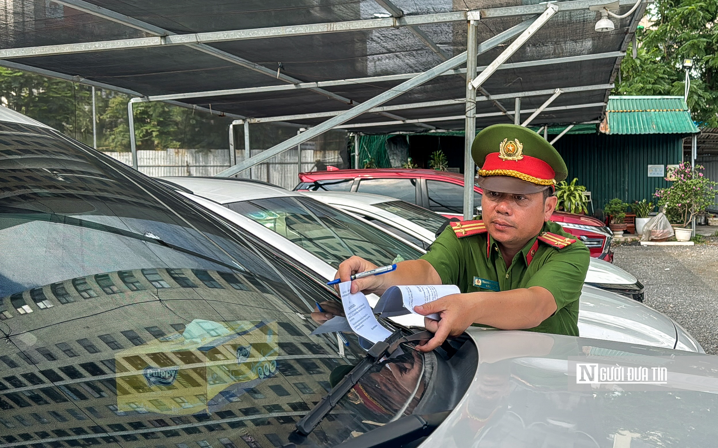 Hà Nội: Xử lý dứt điểm các bãi trông giữ phương tiện không phép- Ảnh 6. Hà Nội: Xử lý dứt điểm các bãi trông giữ phương tiện không phép- Ảnh 6.