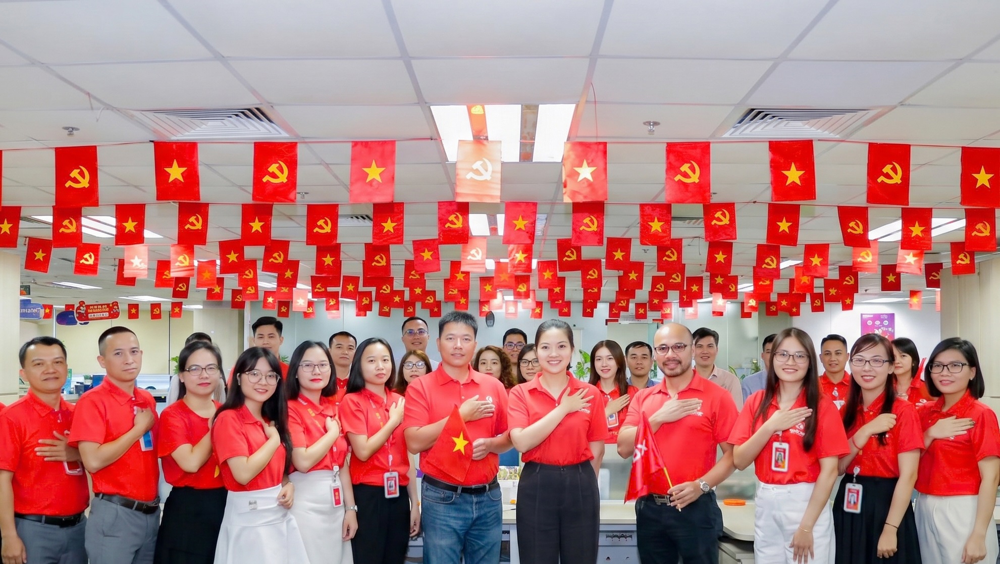 ROX Group - 3 thập kỷ tiên phong kiến tạo, đưa giá trị Việt vươn xa - Ảnh 5.