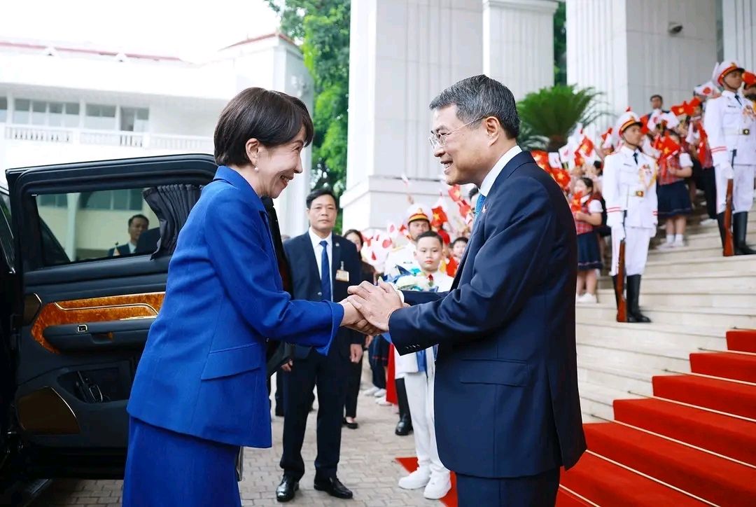 Thủ tướng Lê Minh Hưng chủ trì lễ đón Thủ tướng Nhật Bản- Ảnh 1.