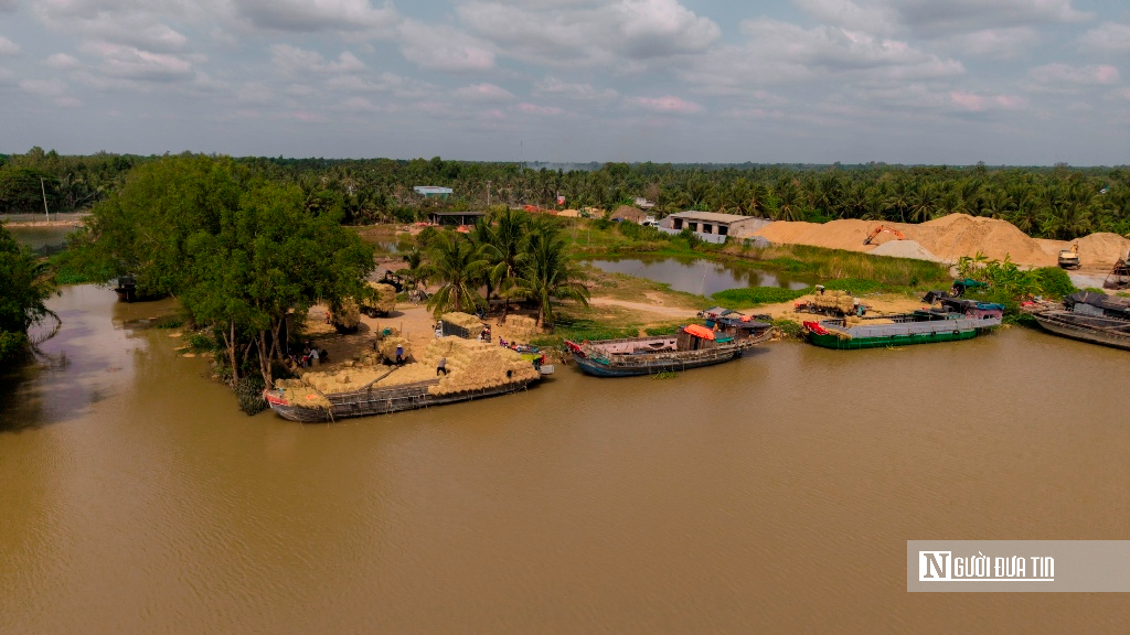 Chợ rơm Ba Lai nhộn nhịp, nâng giá trị nông nghiệp miền Tây- Ảnh 9.