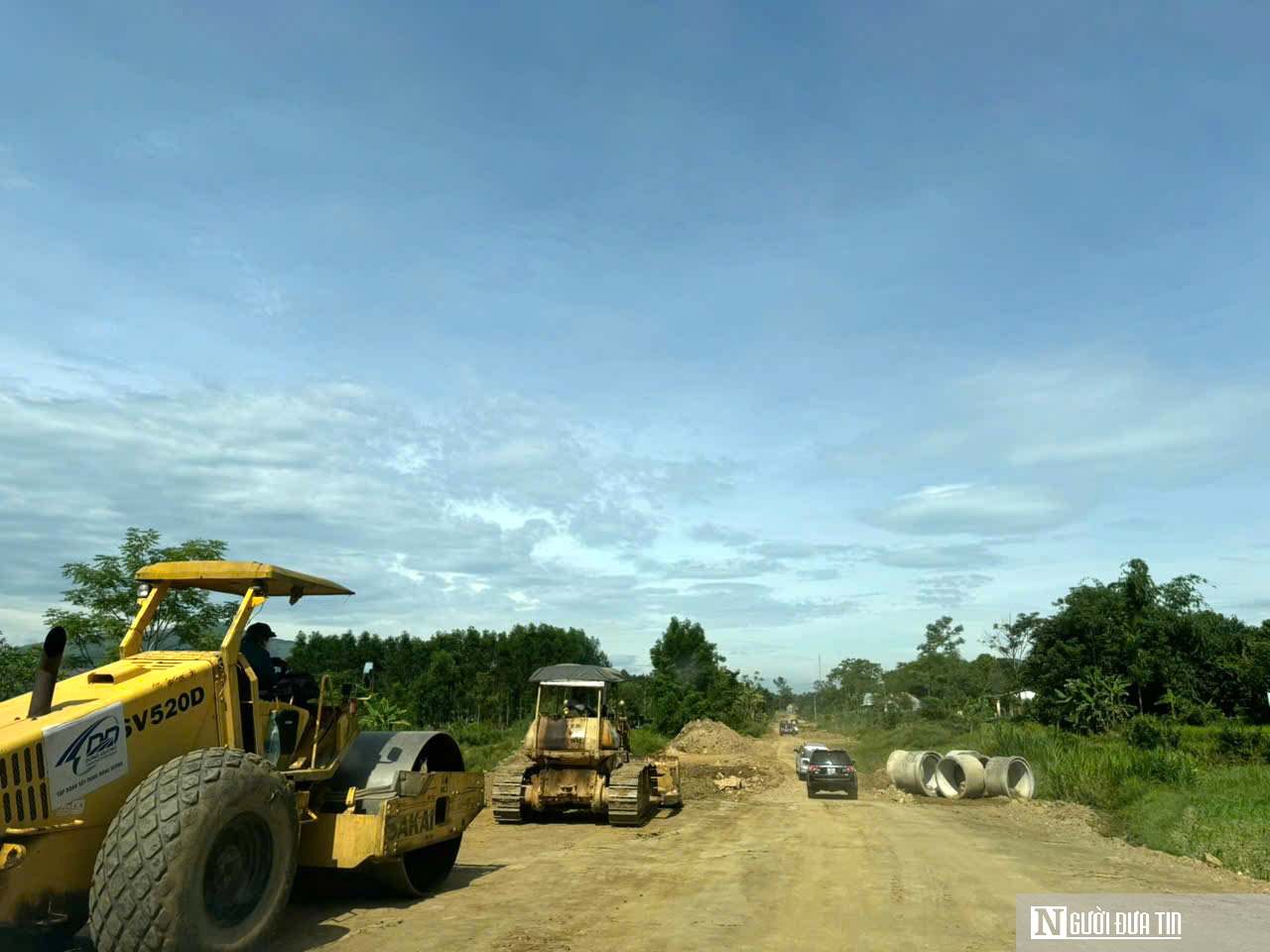 Đà Nẵng: Quốc lộ 14E gần 1.800 tỷ đồng chạy đua qua mùa khô - Ảnh 6.