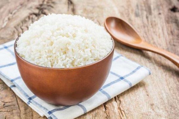 Đi khám sau 1 năm không ăn cơm, người phụ nữ 45 tuổi 