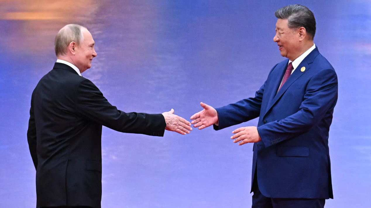 Ông Putin gọi ông Tập Cận Bình là “người bạn thân quý” - Ảnh 1.