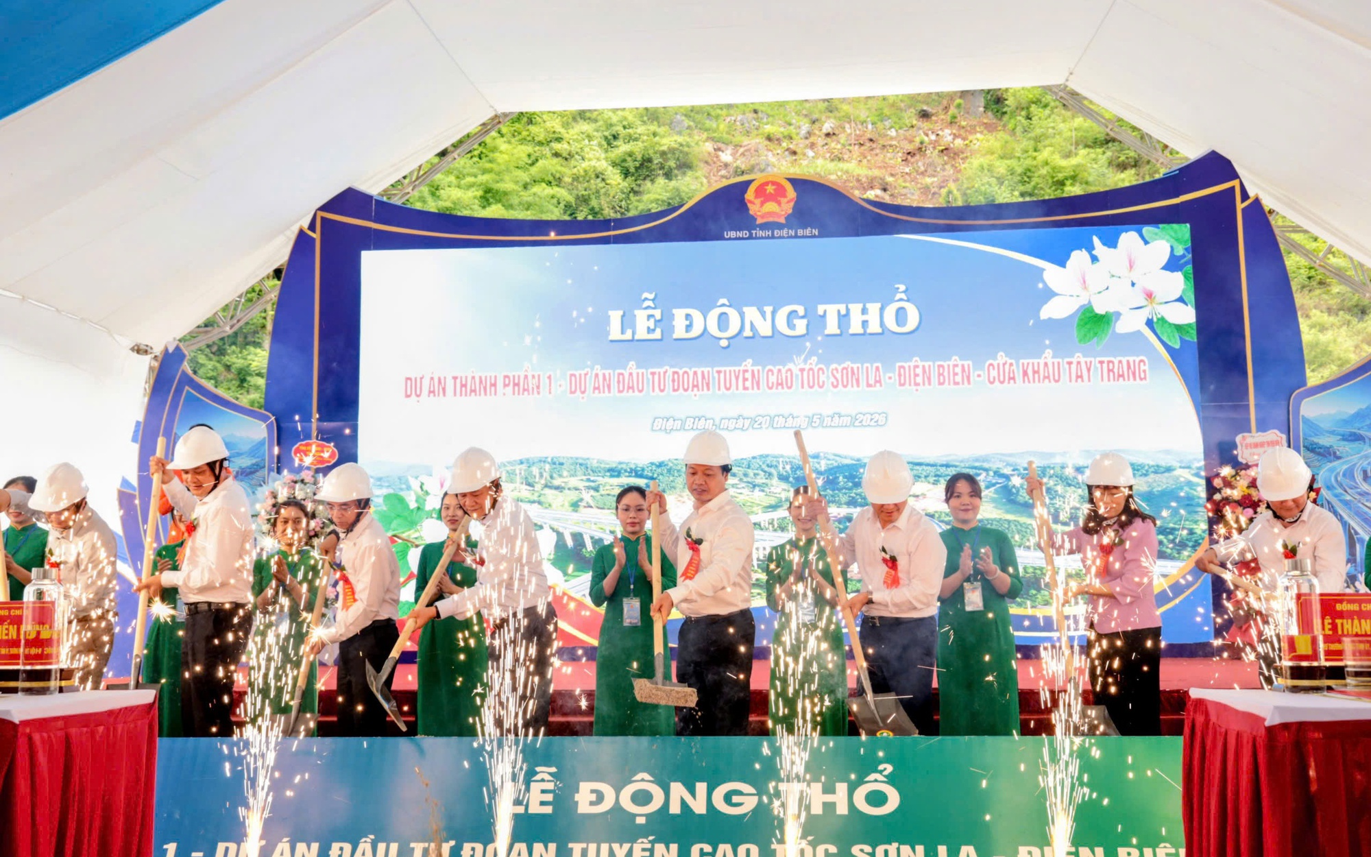 Điện Biên động thổ dự án cao tốc Sơn La - Điện Biên - Cửa khẩu Tây Trang