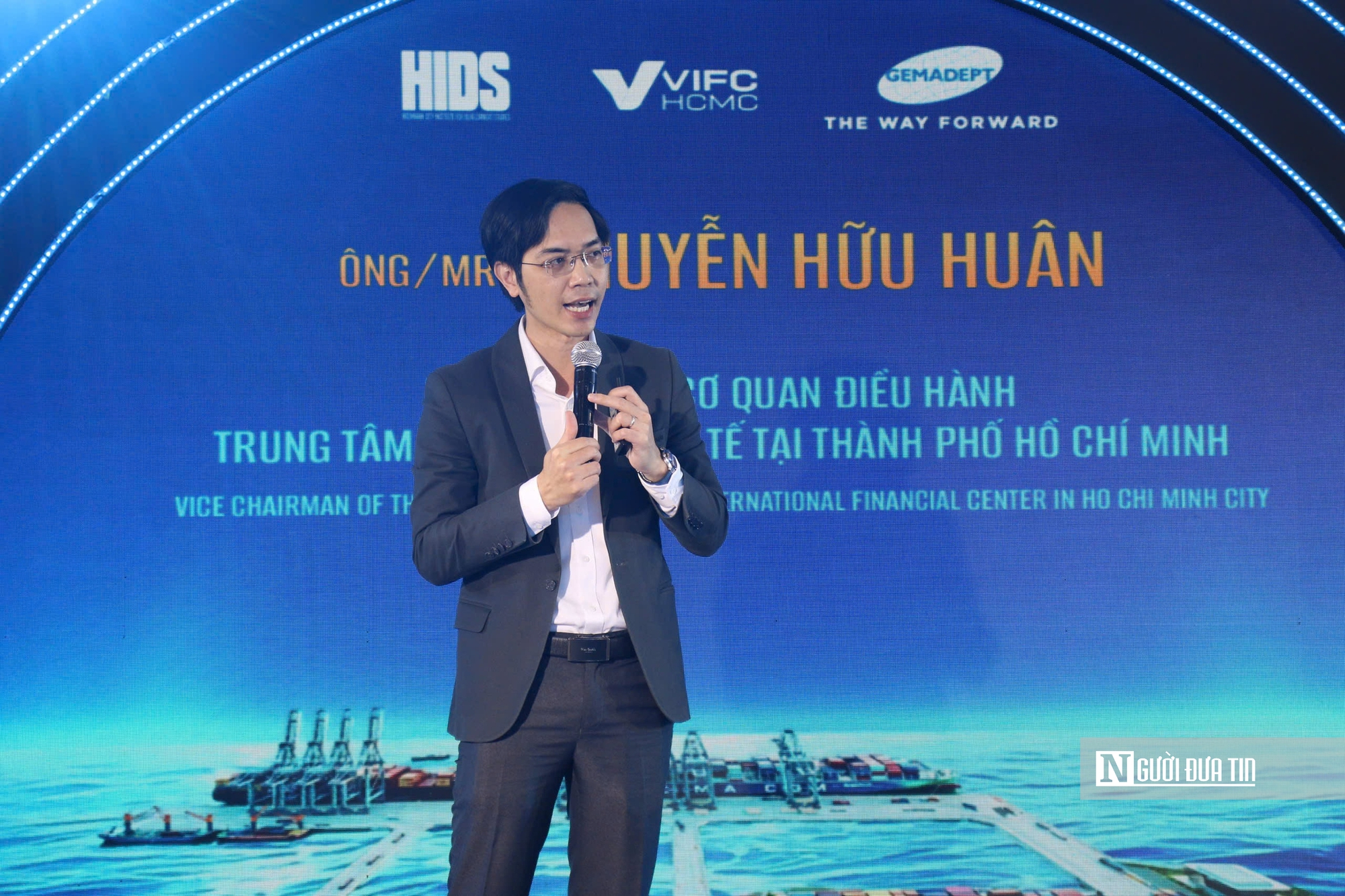 Tp.HCM muốn kéo “dòng chảy tài chính” hàng hải về Việt Nam- Ảnh 3. Tp.HCM muốn kéo “dòng chảy tài chính” hàng hải về Việt Nam- Ảnh 3.