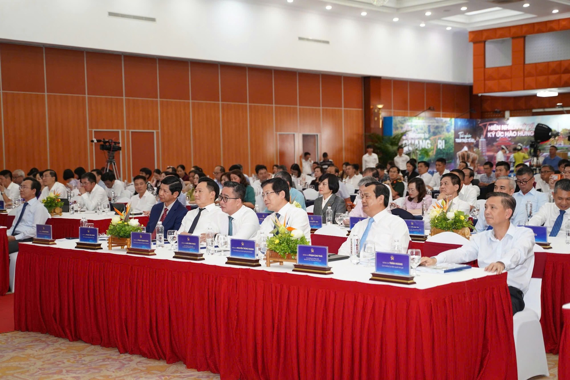 Khẳng định vai trò của báo chí trong việc thúc đẩy ngành kinh tế du lịch tại Việt Nam- Ảnh 1.