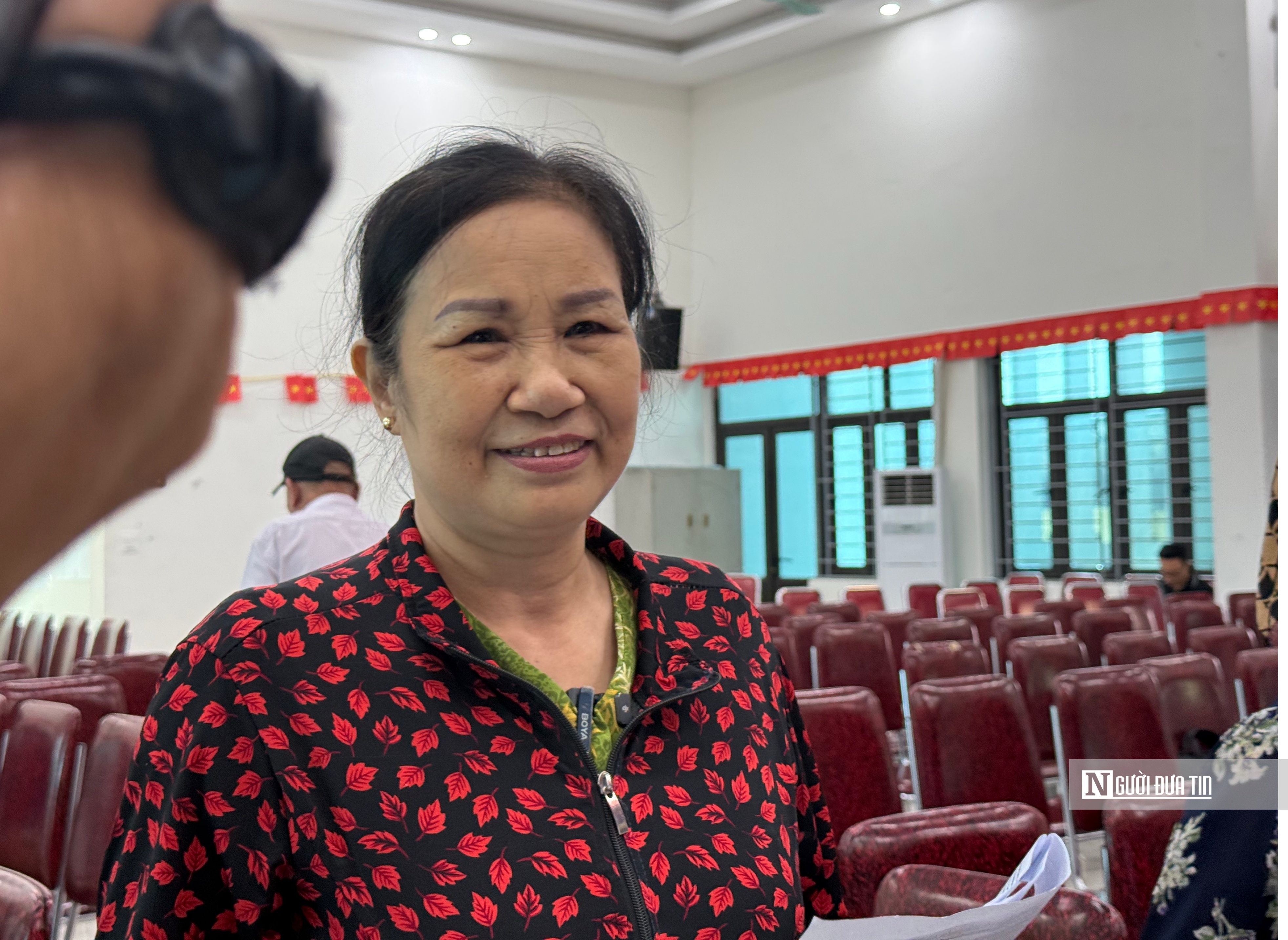 Hà Nội: Hàng trăm người cao tuổi phấn khởi đi khám sức khoẻ miễn phí- Ảnh 11. Hà Nội: Hàng trăm người cao tuổi phấn khởi đi khám sức khoẻ miễn phí- Ảnh 11.