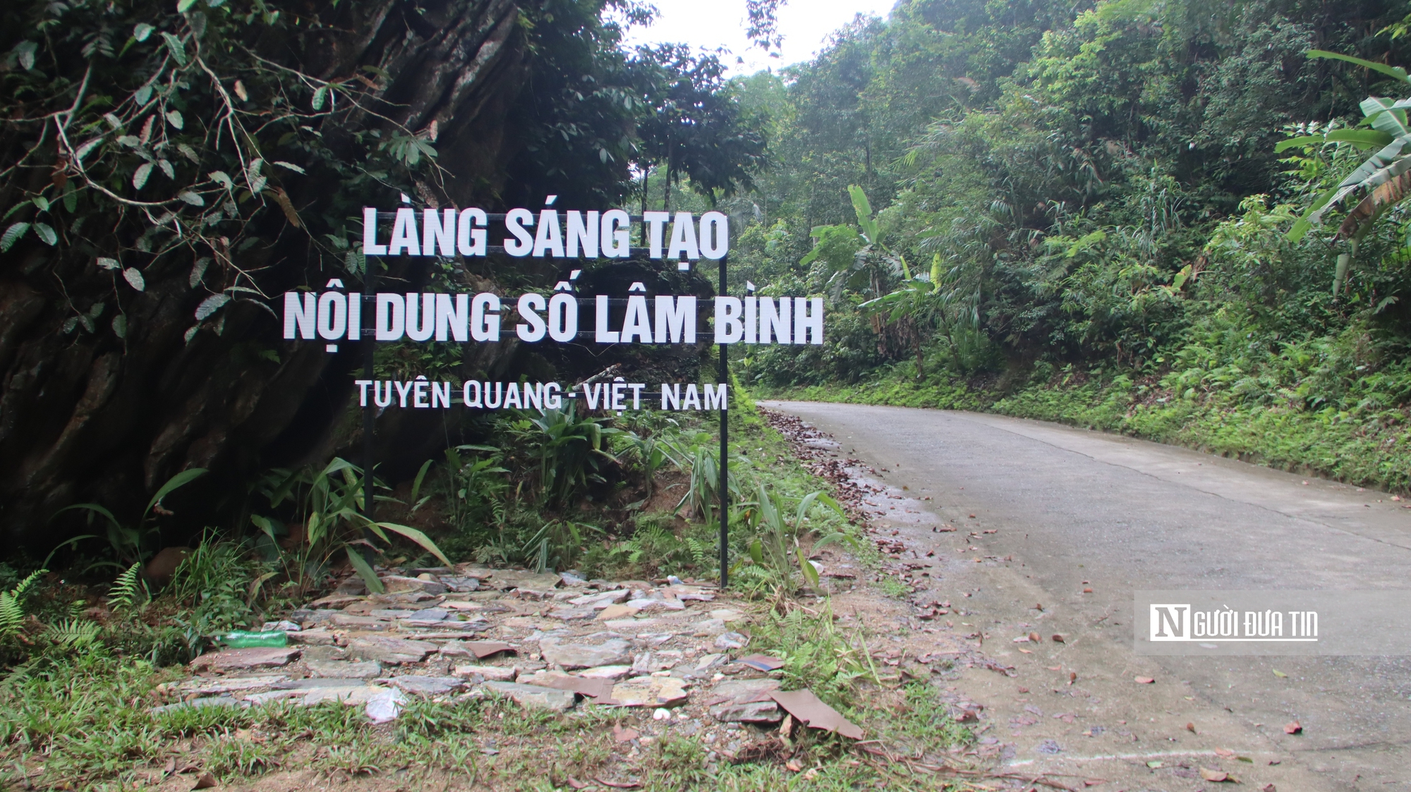 Những thước phim nơi bản làng mở lối cho kinh tế số- Ảnh 1. Những thước phim nơi bản làng mở lối cho kinh tế số- Ảnh 1.