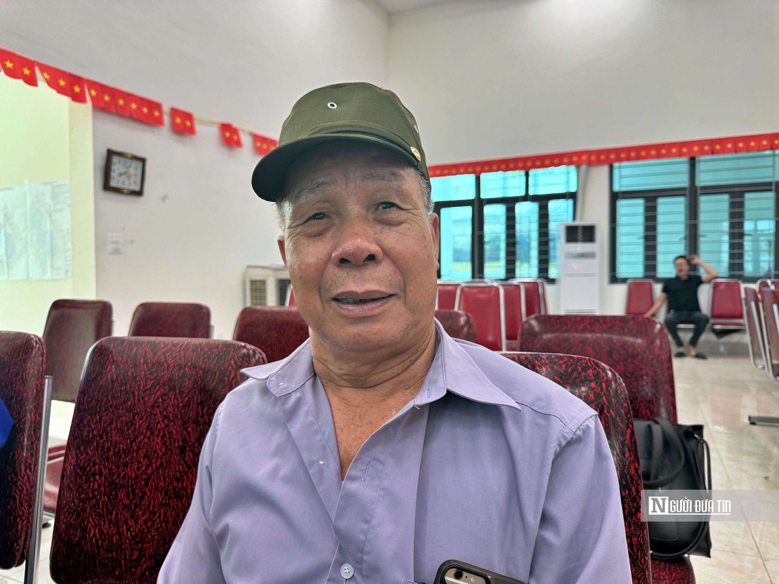 Hà Nội: Hàng trăm người cao tuổi phấn khởi đi khám sức khoẻ miễn phí- Ảnh 12. Hà Nội: Hàng trăm người cao tuổi phấn khởi đi khám sức khoẻ miễn phí- Ảnh 12.