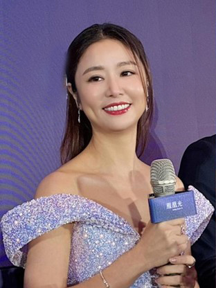 Tiết lộ sốc về "nam th&acirc;̀n cổ trang trứ danh showbiz" Hoắc Kiến Hoa - Ảnh 1.