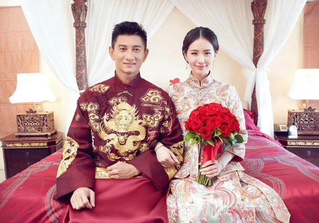 Mỹ nhân đẹp bậc nhất Trung Quốc khoe nhan sắc đỉnh cao ở phố đi bộ Hồ Gươm - Ảnh 8.